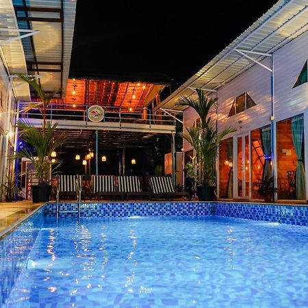 Bayview Cottage Pool 안주나 외부 사진