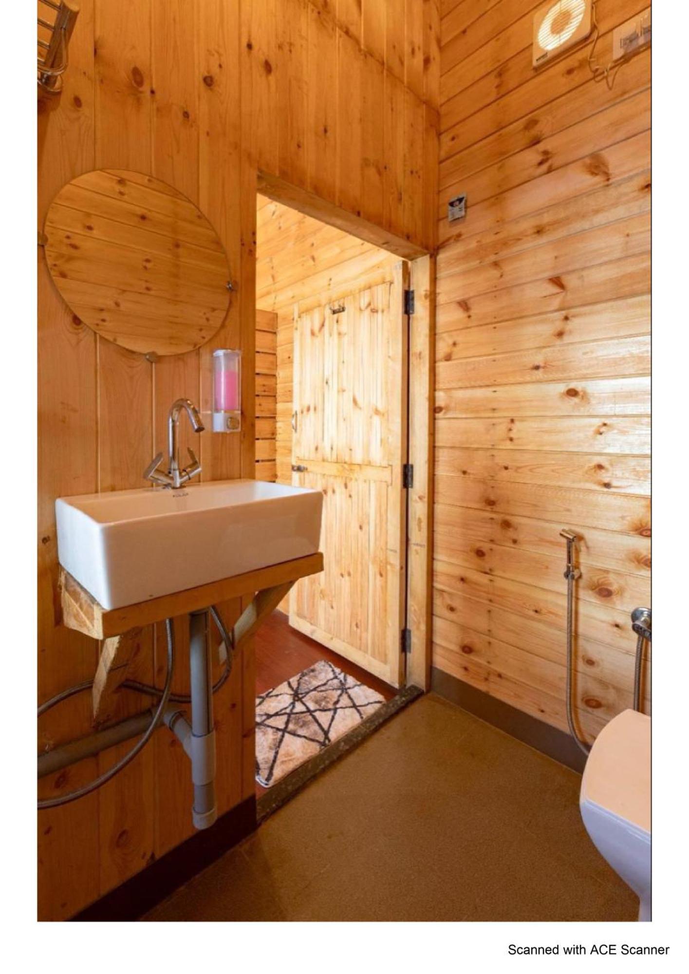 Bayview Cottage Pool 안주나 외부 사진