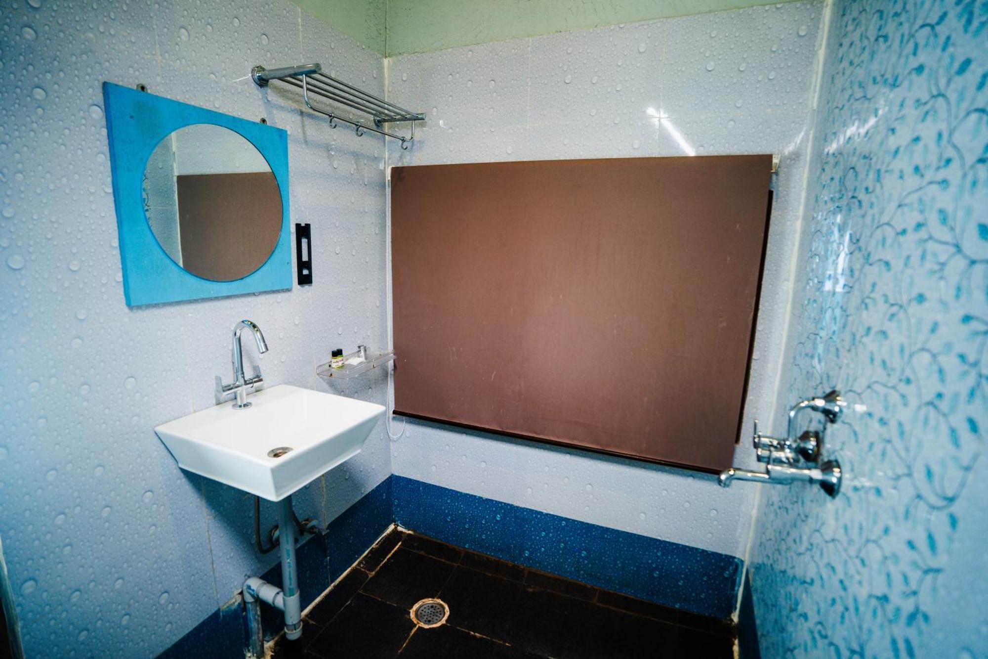 Bayview Cottage Pool 안주나 외부 사진