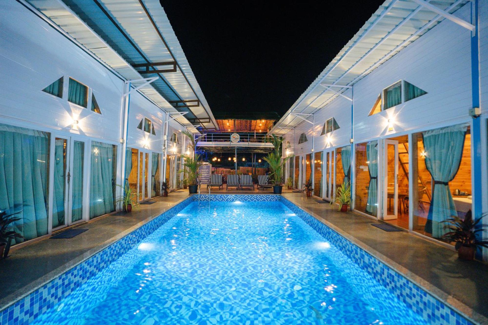 Bayview Cottage Pool 안주나 외부 사진