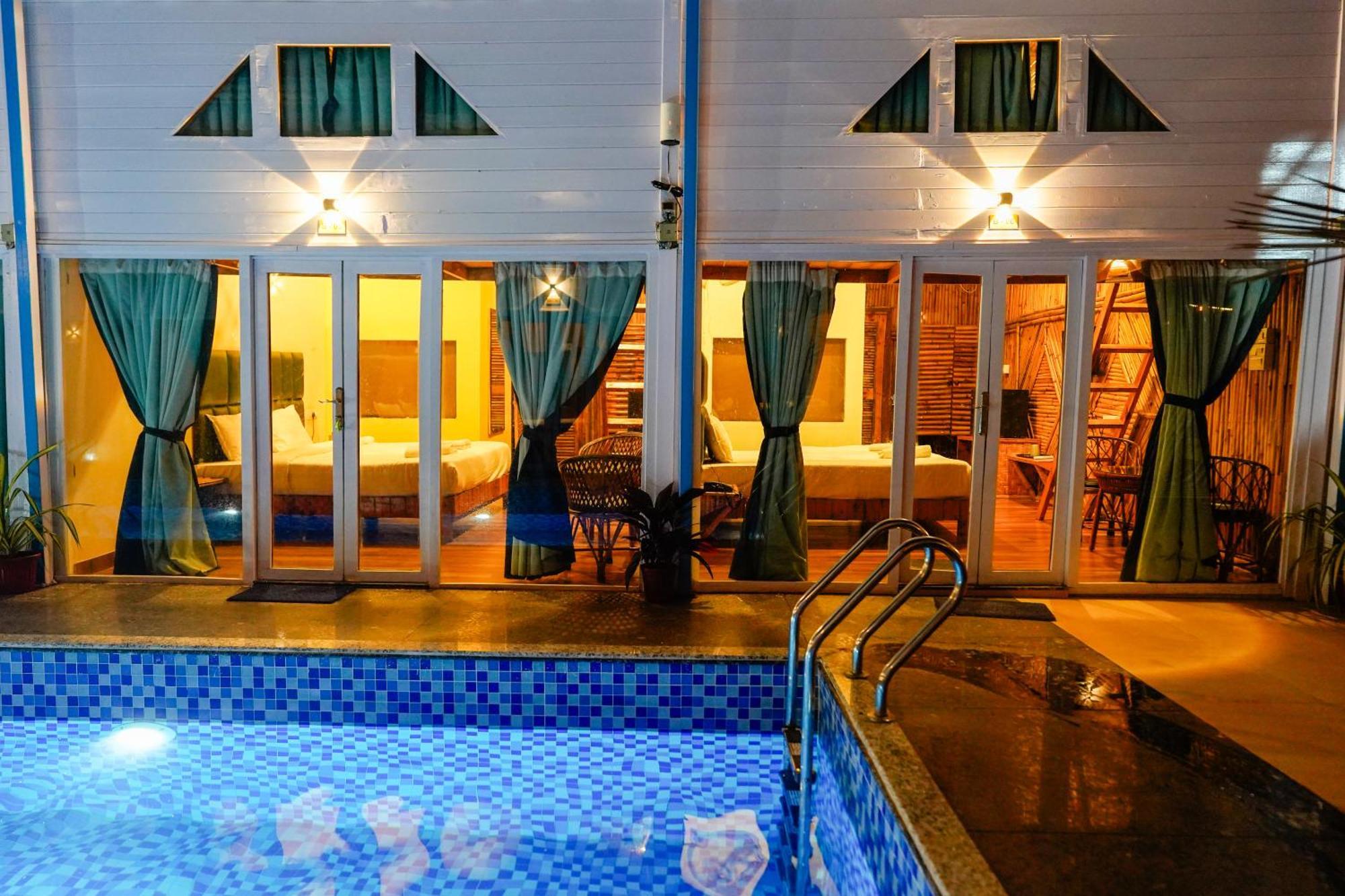 Bayview Cottage Pool 안주나 외부 사진